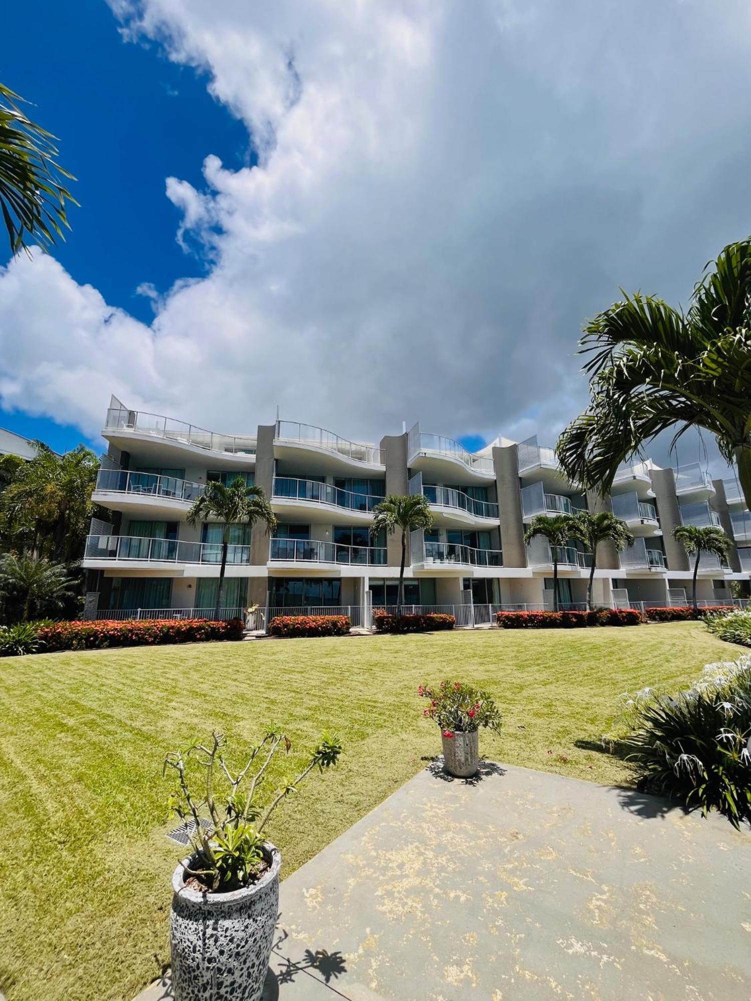 At Marina Shores Airlie Beach Buitenkant foto The Ritz-Carlton, Cancun